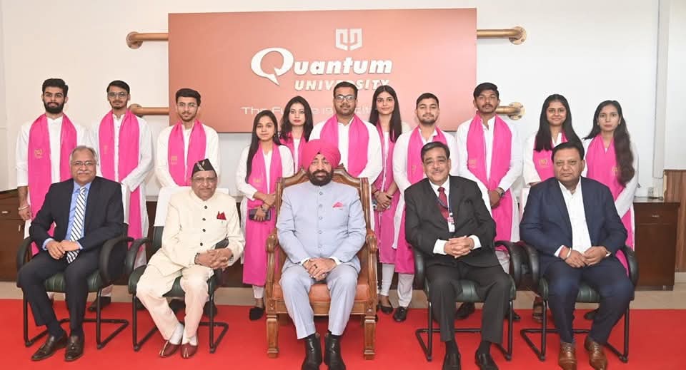 क्वांटम विश्वविद्यालय रुड़की में दीक्षांत समारोह का आयोजन, राज्यपाल ने दिए स्वर्ण पदक और उपाधि, खिले छात्र-छात्राओं के चेहरे
