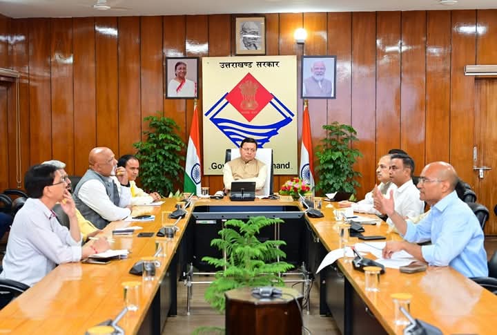 उच्च शिक्षा से डिग्री प्राप्त करने के बाद युवाओं को रोजगार से जोड़ने के लिए उनके कौशल विकास पर भी विशेष ध्यान दिया जाए