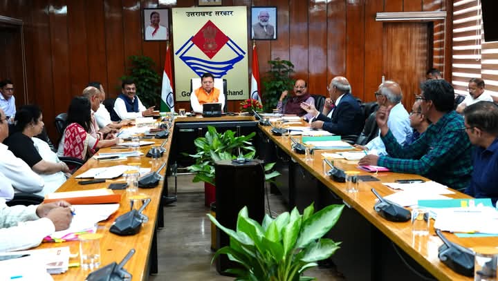 योग्य फैकल्टी, आधुनिक लैब और अन्य मूलभूत सुविधाएं उपलब्ध कराने के निर्देश
