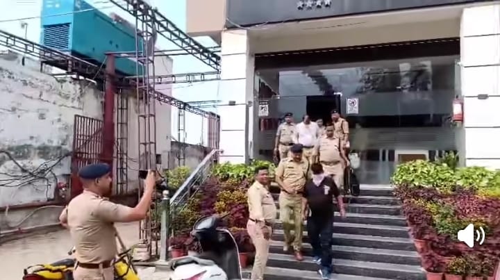 Haridwar : हरिद्वार पुलिस की एक और बड़ी कार्यवाही, होटल की आड़ में चल रहे कसीनों के खेल से उठा परदा,