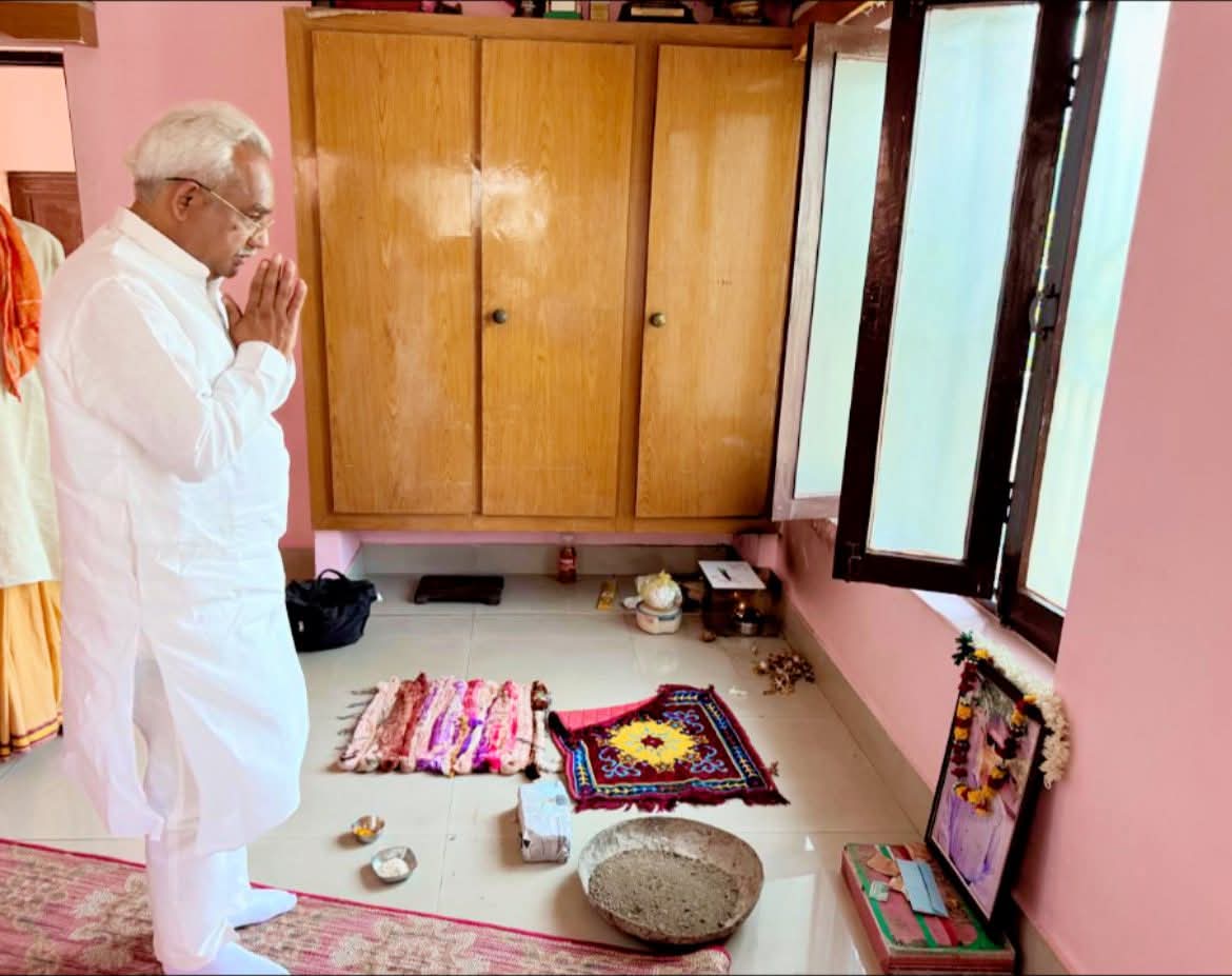 स्व. नारायण सिंह रावत जी को विनम्र श्रद्धांजलि अर्पित कर शोक संवेदनाएँ प्रकट कीं