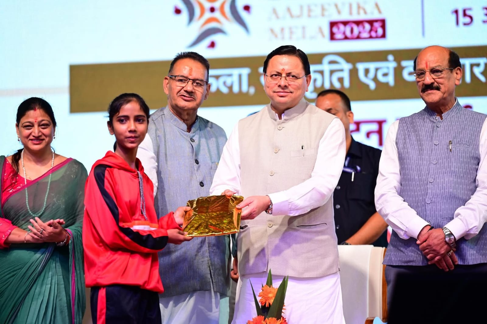 ₹1 करोड़ की प्रस्तावित आर्थिक गतिविधियों का शिलान्यास किया